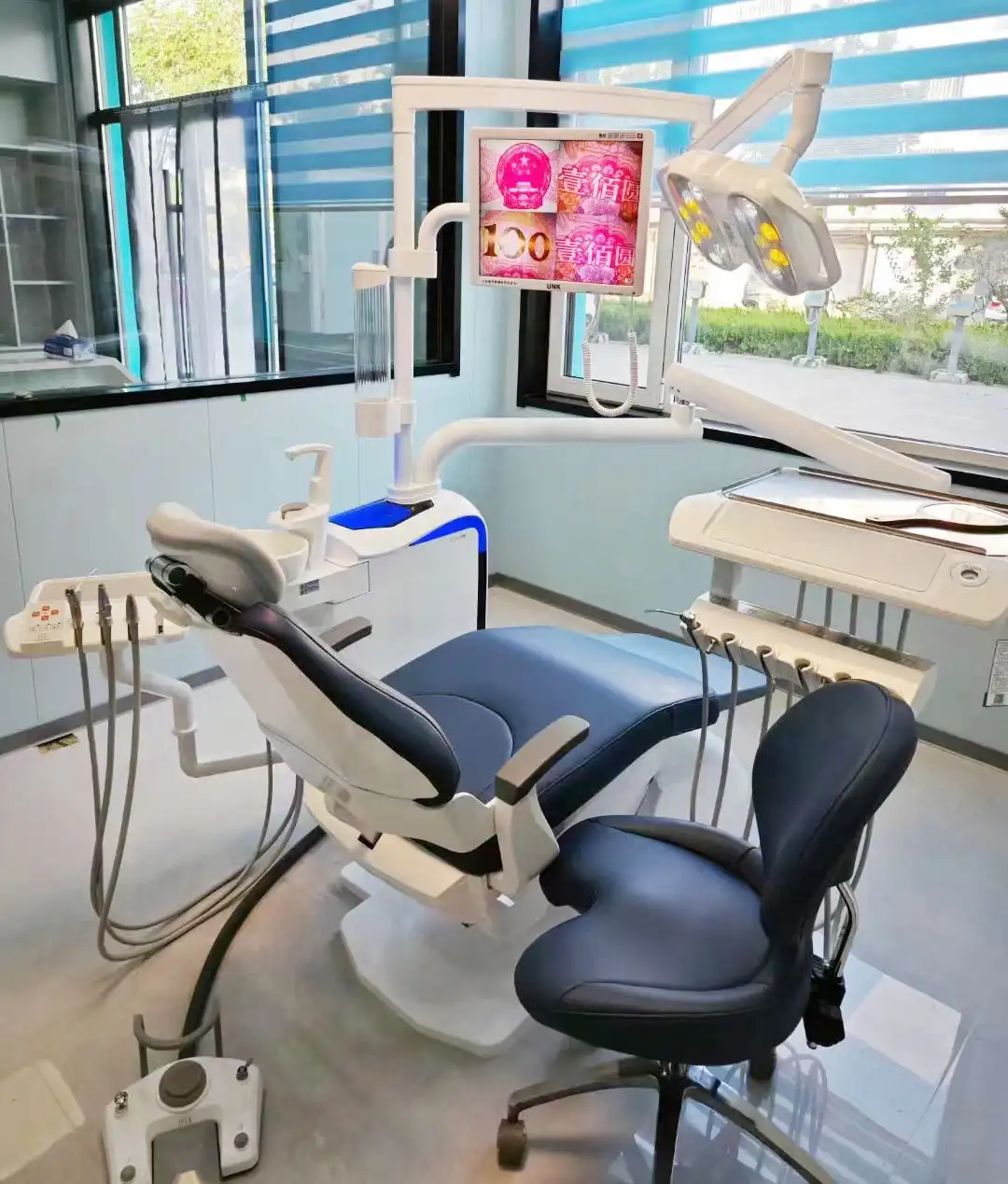 ZIANN dentist chair 208Q2