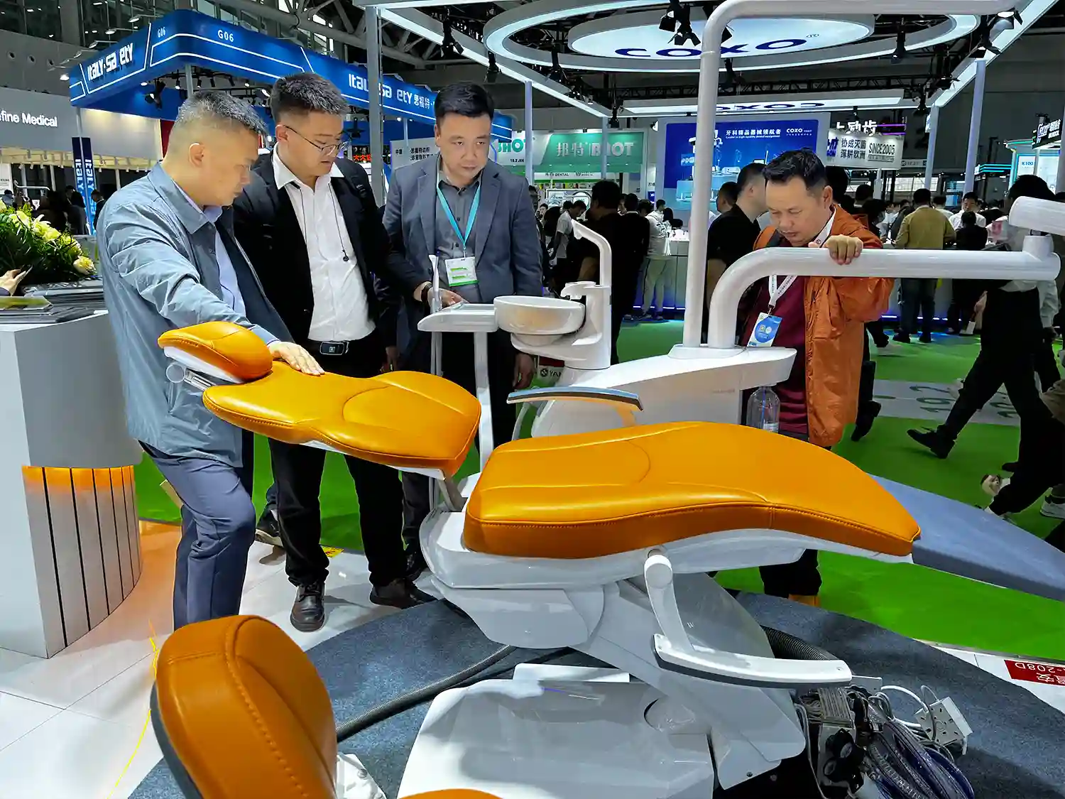 Innovative Dental Chair ZA-208D